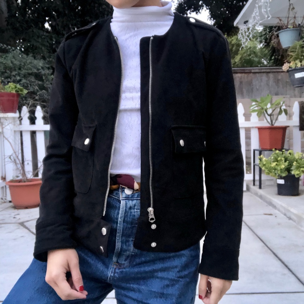 🌈H&M CLASSIC  BOXY SUEDE JACKET
